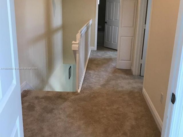 Дом в аренду по адресу 14657 SW 14th St - фото 6210028