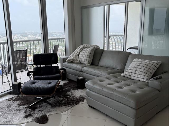 Продажа квартиры #5114 - фото 6222790