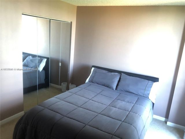 Квартира в аренду номер1101 - фото 6212202