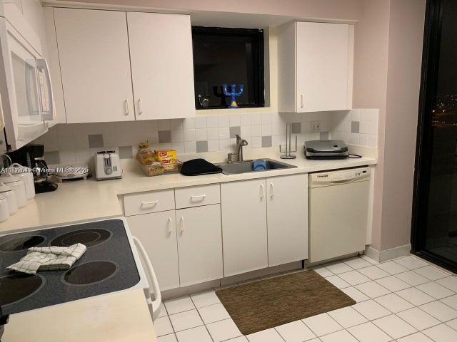 Квартира в аренду номер1101 - фото 6212209