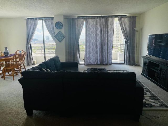 Квартира в аренду номер1101 - фото 6212212