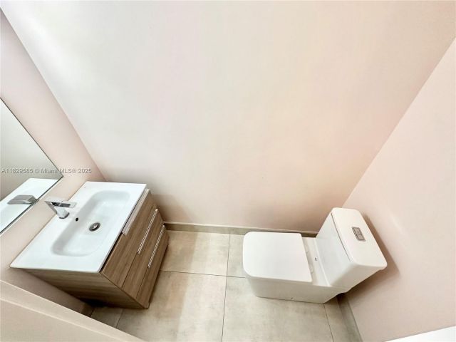 Дом в аренду по адресу 10258 NW 74th Ter 0 - фото 6210258