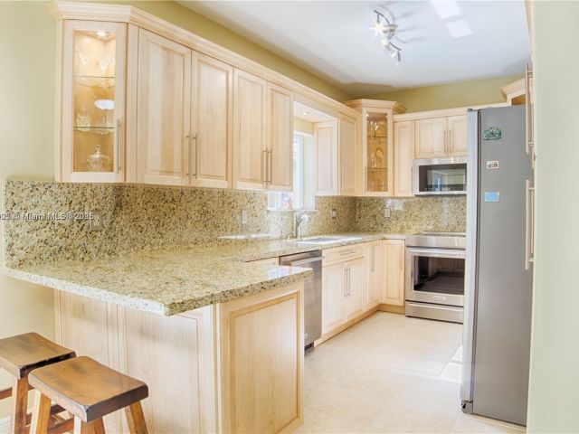 Продажа дома по адресу 14432 SW 38th Ln - фото 6210099