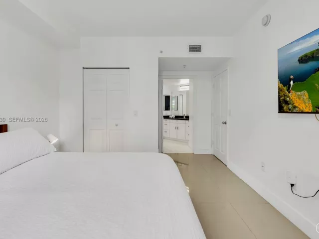 Продажа квартиры #1610 - фото 6899687