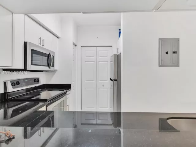 Продажа квартиры #1610 - фото 6899691