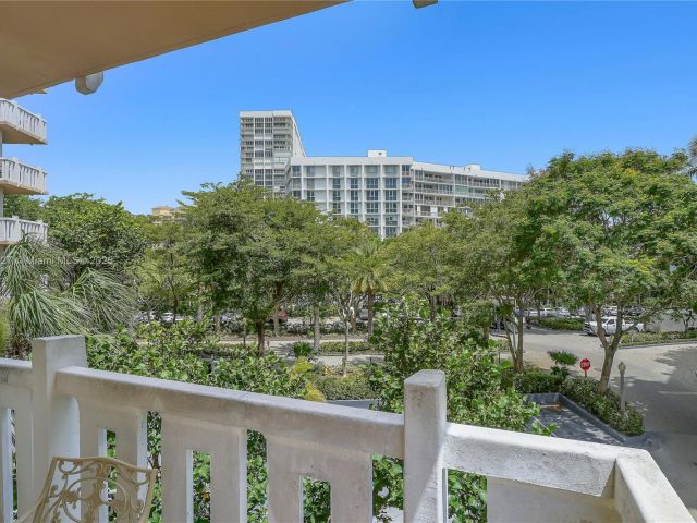 Продажа квартиры #F201 - фото 6230229