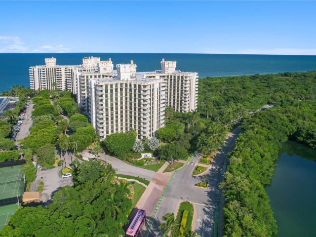 Продажа квартиры #F201 - фото 6230232