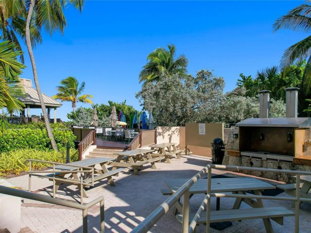 Продажа квартиры #F201 - фото 6230237