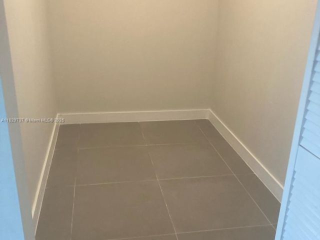 Продажа дома по адресу 25767 SW 144th Ave - фото 6218500