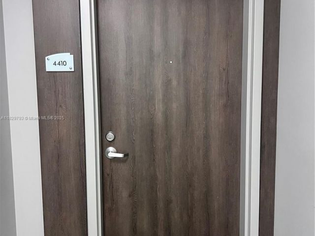 Квартира в аренду номер4410 - фото 6211123