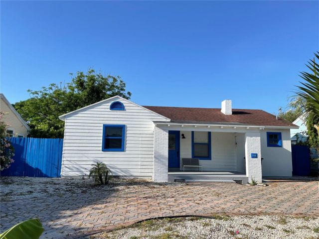 Продажа дома по адресу 516 Puritan Rd - фото 6211260