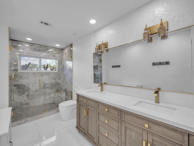 Продажа дома по адресу 17516 Birchwood Drive - фото 6390960