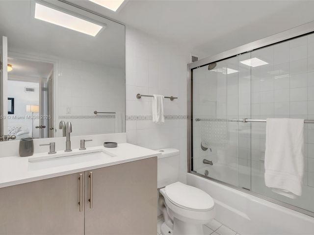 Продажа квартиры #729 - фото 6219355