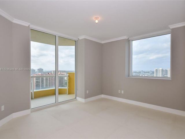 Квартира в аренду номер2706 - фото 6218332