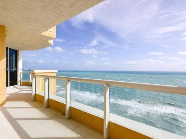 Квартира в аренду номер2706 - фото 6218348