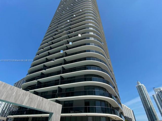 Квартира в аренду номер1706 - фото 6219652