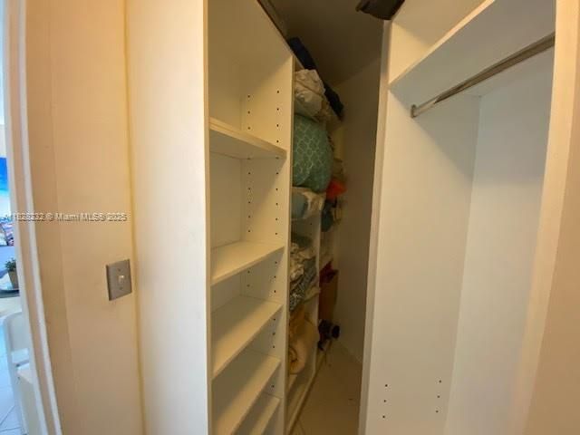 Квартира в аренду номер1002 - фото 6219410