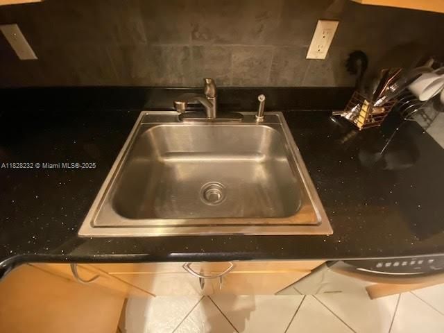 Квартира в аренду номер1002 - фото 6219414