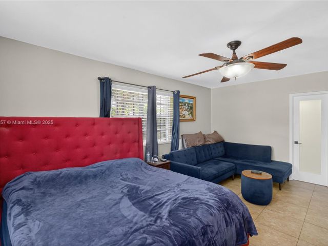 Продажа дома по адресу 395 NW 124th St - фото 6234426