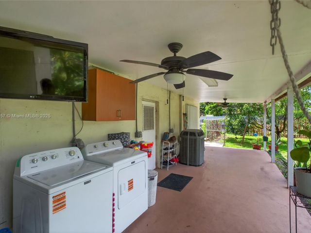 Продажа дома по адресу 395 NW 124th St - фото 6234432