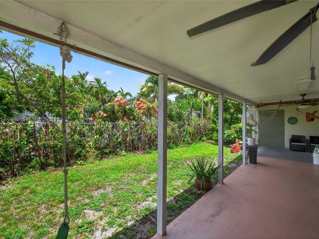 Продажа дома по адресу 395 NW 124th St - фото 6234434