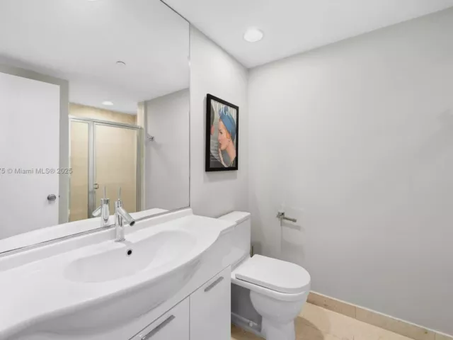 Продажа квартиры #5302 - фото 6219791