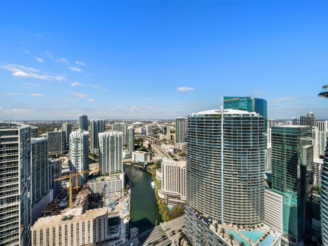 Продажа квартиры #5302 - фото 6219788