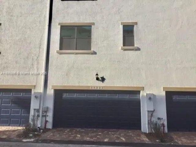 Продажа дома по адресу 11332 SW 15th St - фото 6219061