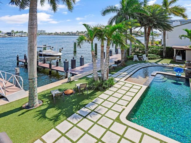 Продажа дома по адресу 3102 SE 12th Street - фото 6231255