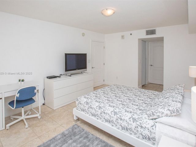 Квартира в аренду номер2704 - фото 7509981