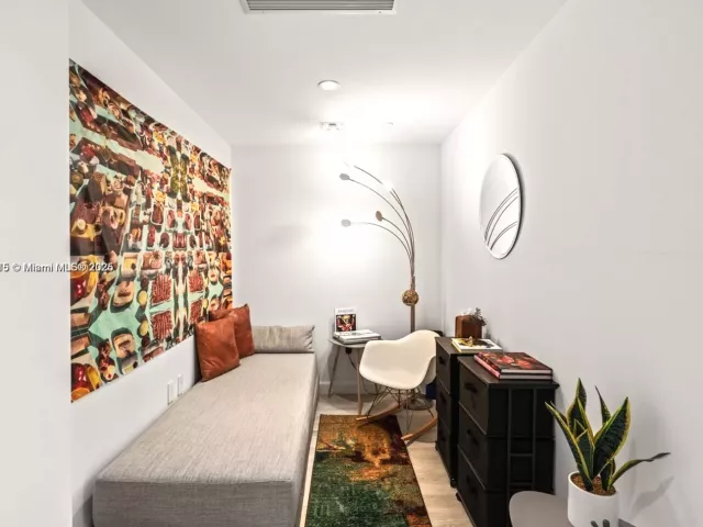 Продажа квартиры #1801 - фото 6247464