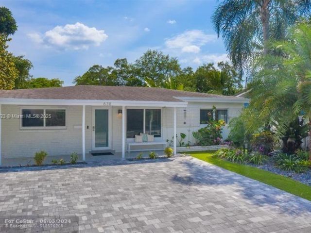 Дом в аренду по адресу 638 SW 5th Ave - фото 6219139