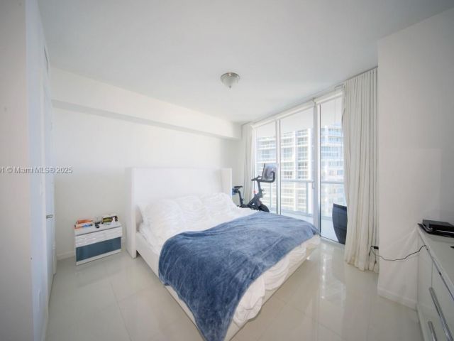 Продажа квартиры #4004 - фото 6219816