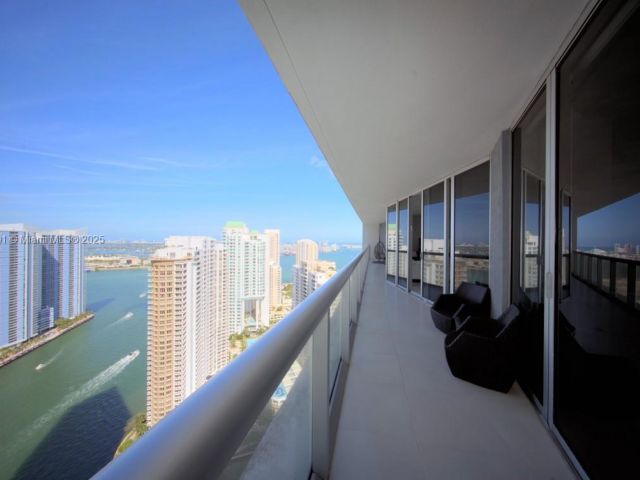 Продажа квартиры #4004 - фото 6219821