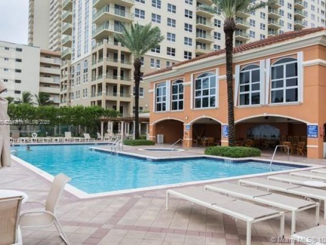 Квартира в аренду номер1408 - фото 6220406