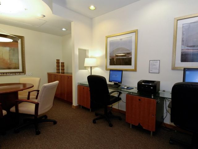 Квартира в аренду номер1408 - фото 6220409