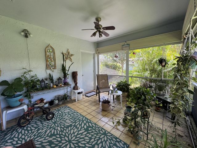 Дом в аренду по адресу 2615 SW Natura Avenue - фото 6231856