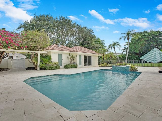 Дом в аренду по адресу 7351 Valencia Drive - фото 6220129