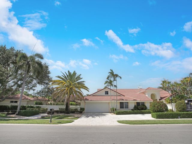 Дом в аренду по адресу 7351 Valencia Drive - фото 6220131