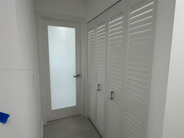 Дом в аренду по адресу 12721 SW 68th Ter. . - фото 6222157