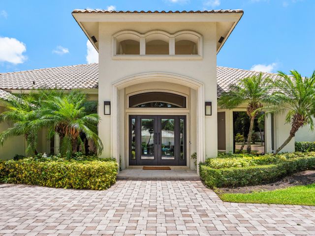 Продажа дома по адресу 17582 Bocaire Way - фото 6223365