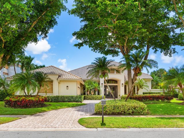 Продажа дома по адресу 17582 Bocaire Way - фото 6223366