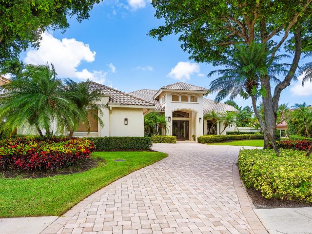 Продажа дома по адресу 17582 Bocaire Way - фото 6223368