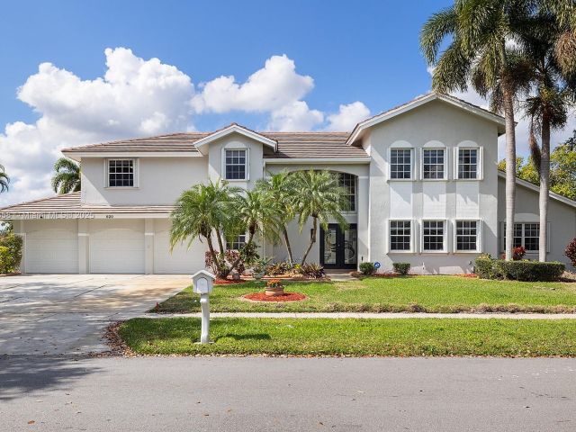 Продажа дома по адресу 620 NW 204th Ave - фото 6228148