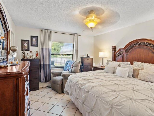 Продажа дома по адресу 9893 Liberty Road - фото 6223092