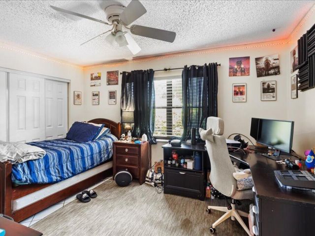 Продажа дома по адресу 9893 Liberty Road - фото 6294569