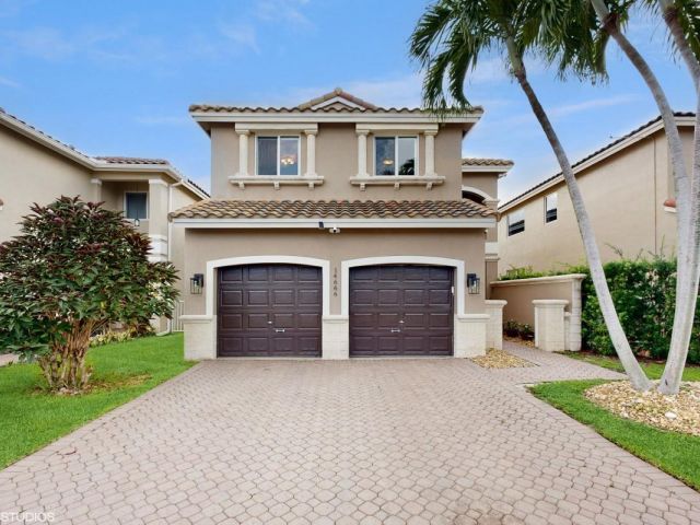 Продажа дома по адресу 14666 SW 132nd Ct - фото 6222991