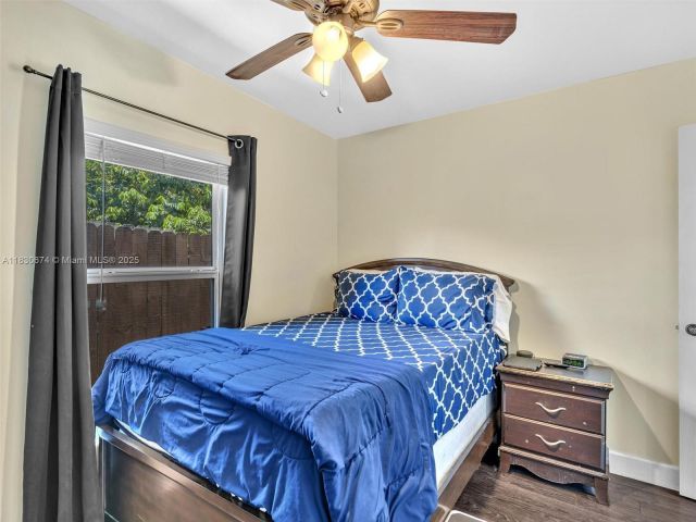 Продажа дома по адресу 8581 NW 15th Ct - фото 6248598