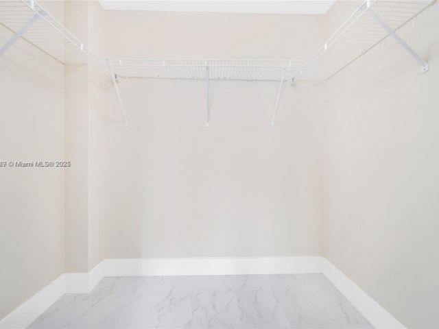 Квартира в аренду номер3704 - фото 6238993