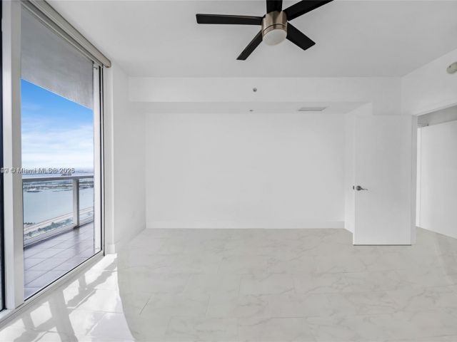 Квартира в аренду номер3704 - фото 6238996